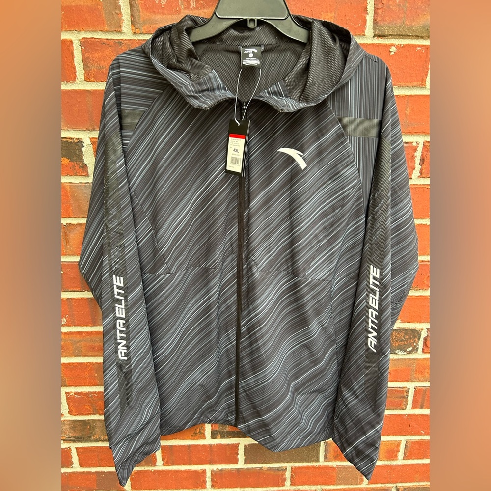 NWT Anta Elite Women’s Full Zip Long Sleeve Black/White Hooded Track Top 4XL